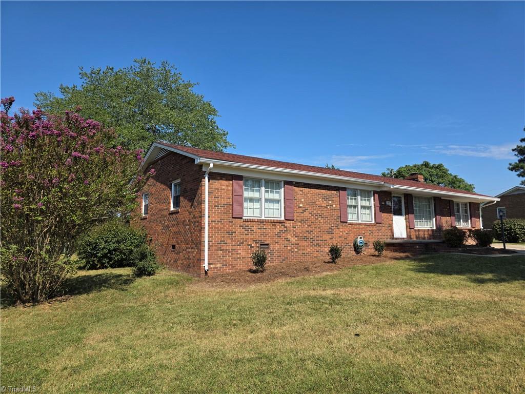 145 Brightwood Road Eden, NC 27288 - Photo 2 of 24