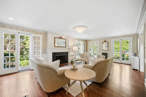 $2,395,000 | 500 Maple Street, Winnetka, IL 60093
