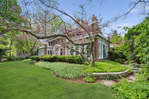 $2,395,000 | 500 Maple Street, Winnetka, IL 60093