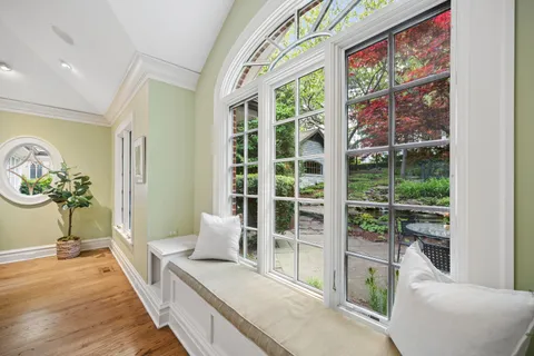 $2,395,000 | 500 Maple Street, Winnetka, IL 60093