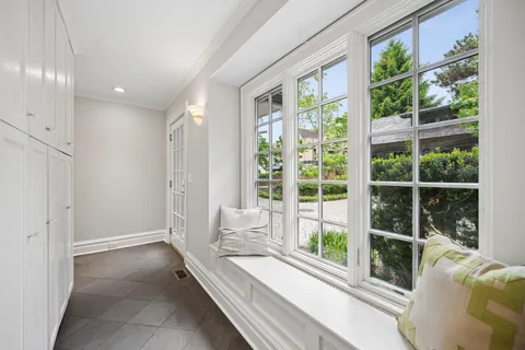 $2,395,000 | 500 Maple Street, Winnetka, IL 60093