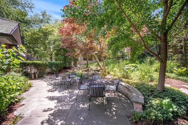 $2,395,000 | 500 Maple Street, Winnetka, IL 60093