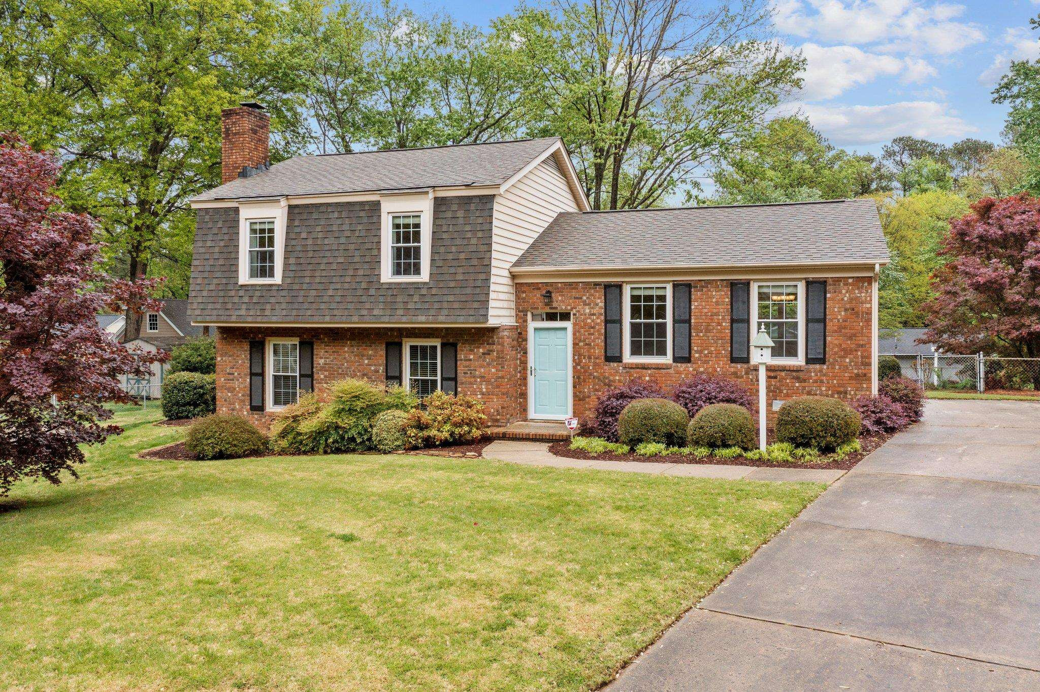 508 Cedar Hill Lane Raleigh, NC 27609 - Photo 1 of 32 Photo 1