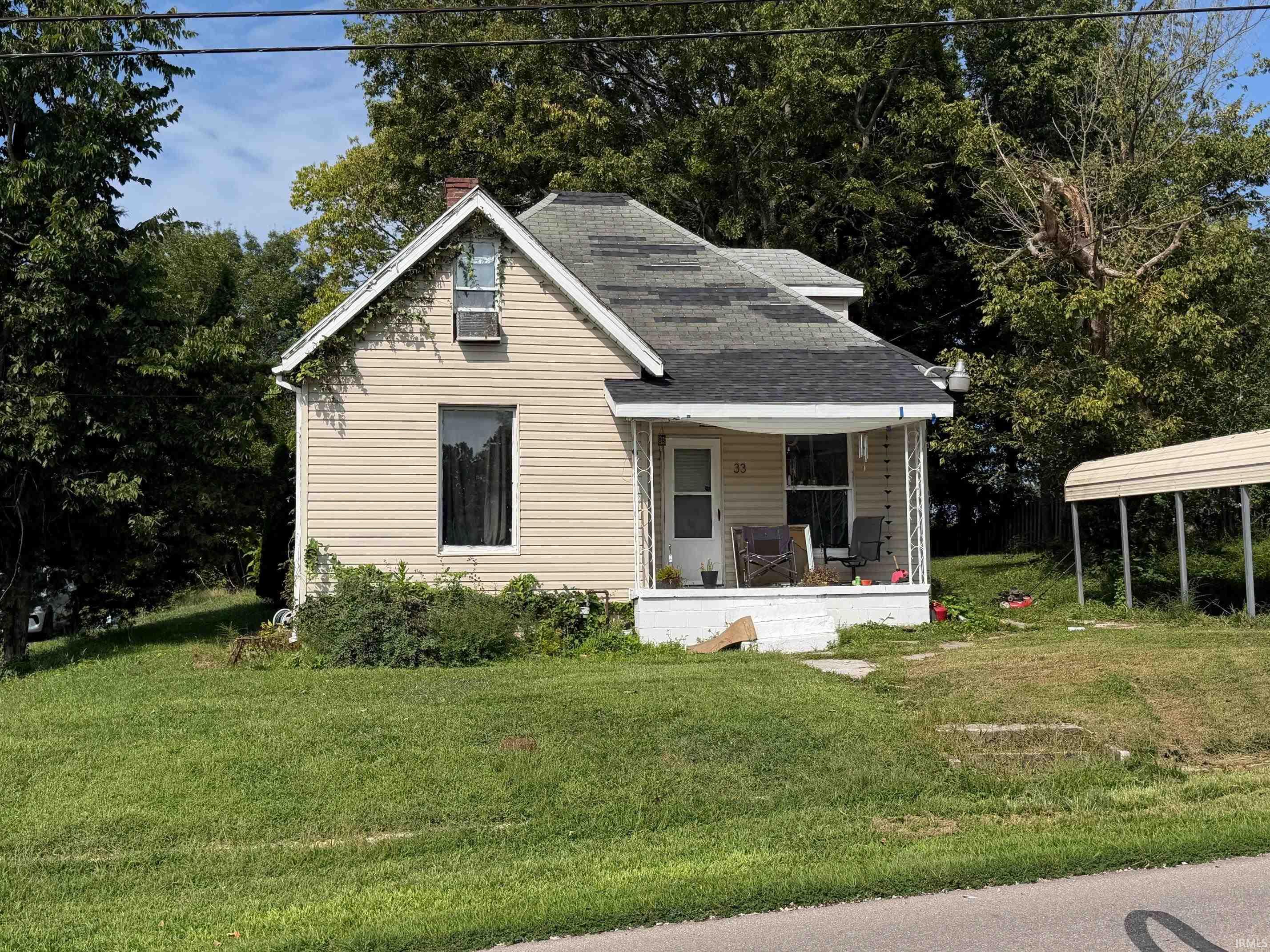 33 M Street Bedford, IN 47421 - Photo 1 of 4 Gallery Image 1