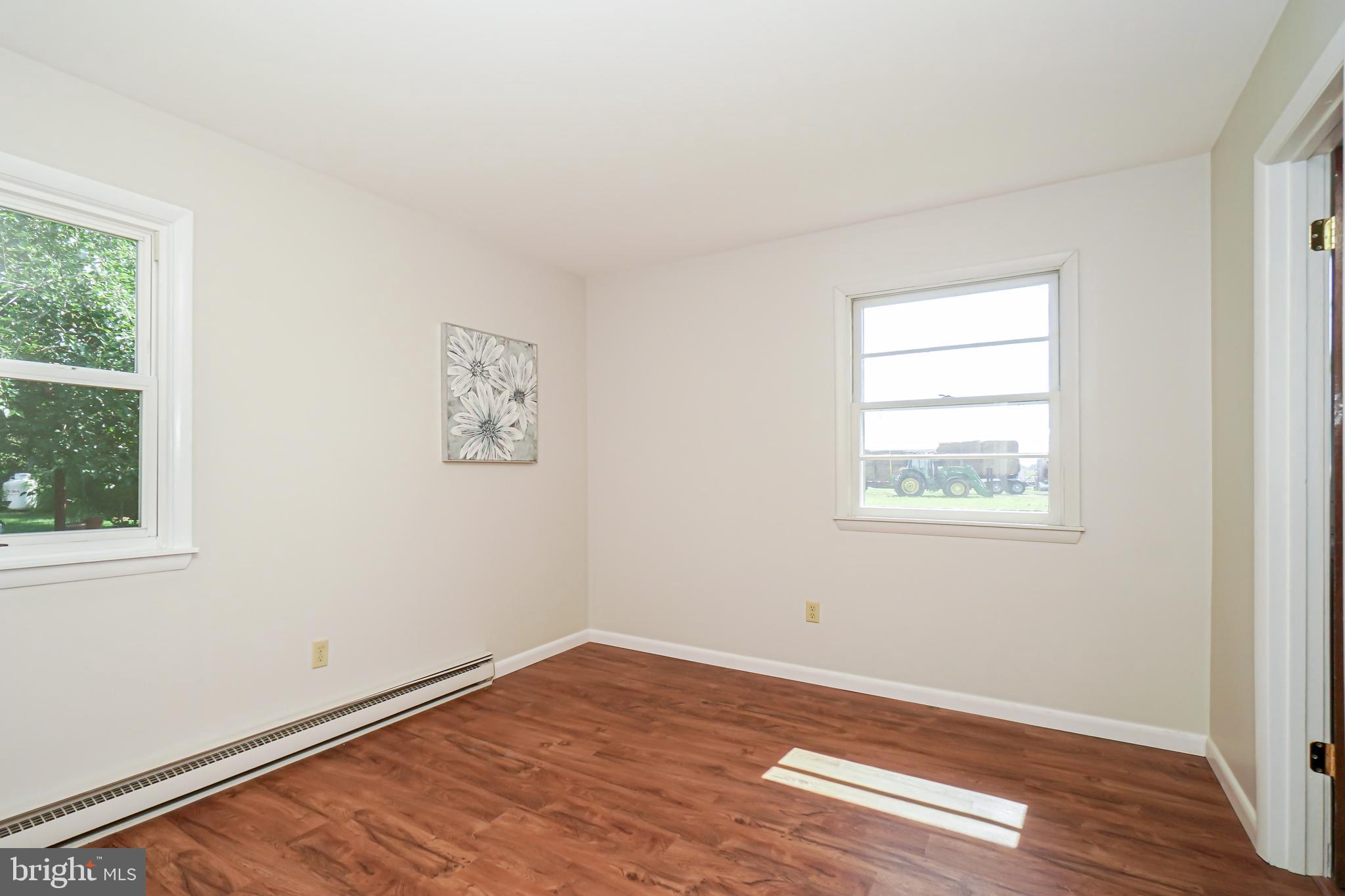 36 Christopher Road Warwick, MD 21912 - Photo 15 of 22 Master bedroom