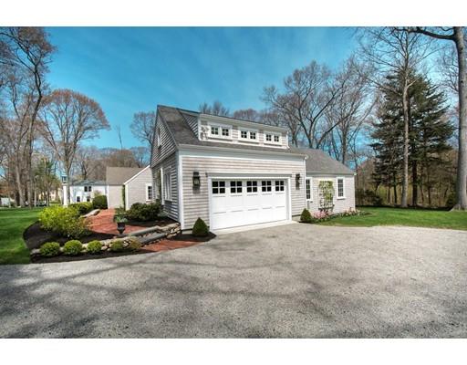 42 Lawson Road Scituate, MA 02066 - Photo 2 of 41 Gallery Image 2