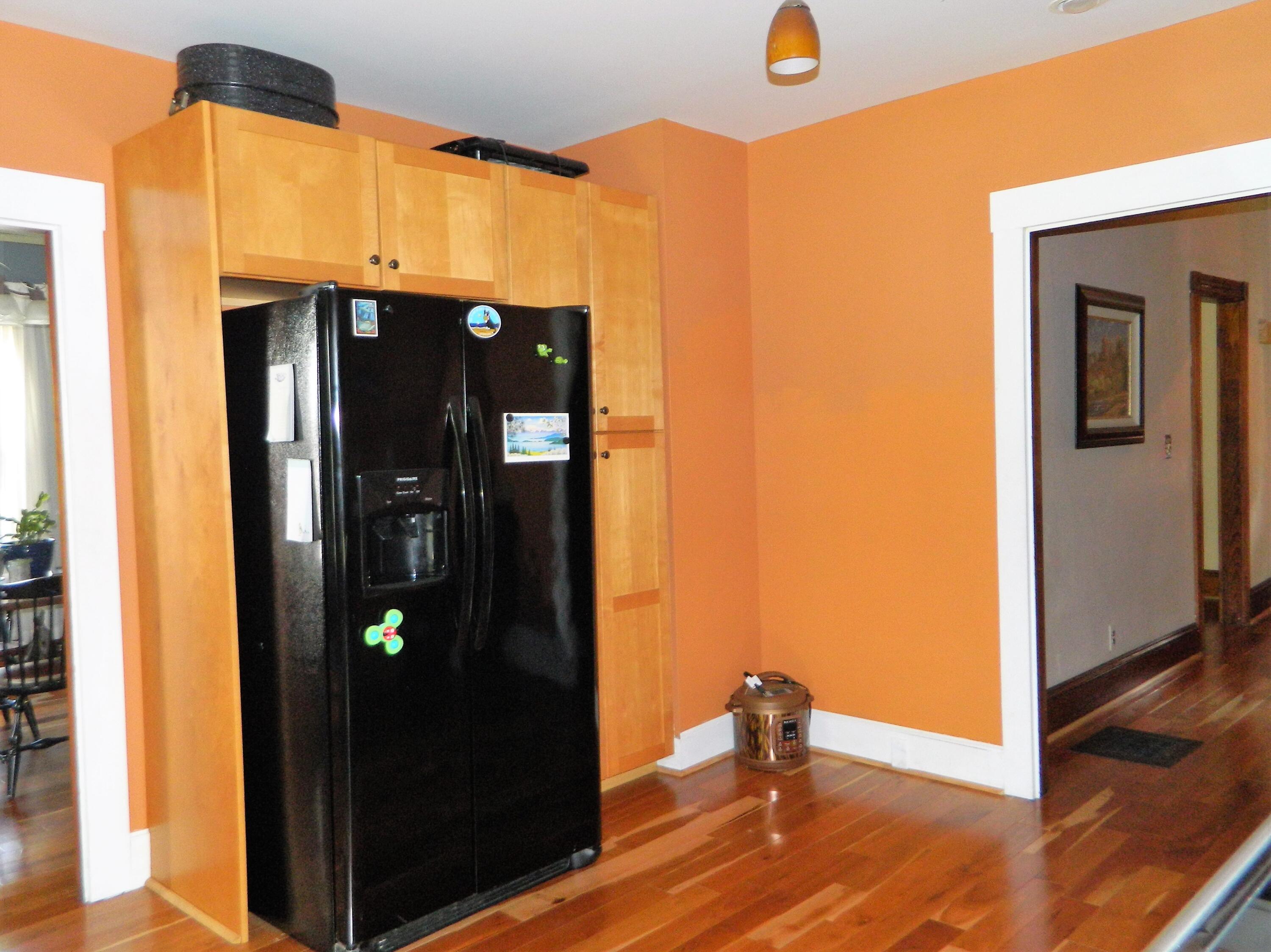 3 John Street Springvale, ME 04083 - Photo 4 of 51 DSCN8650