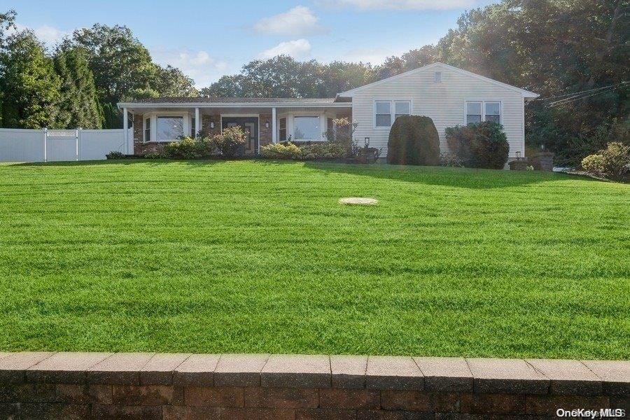 658 Old Country Road Dix Hills, NY 11746 - Photo 1 of 1