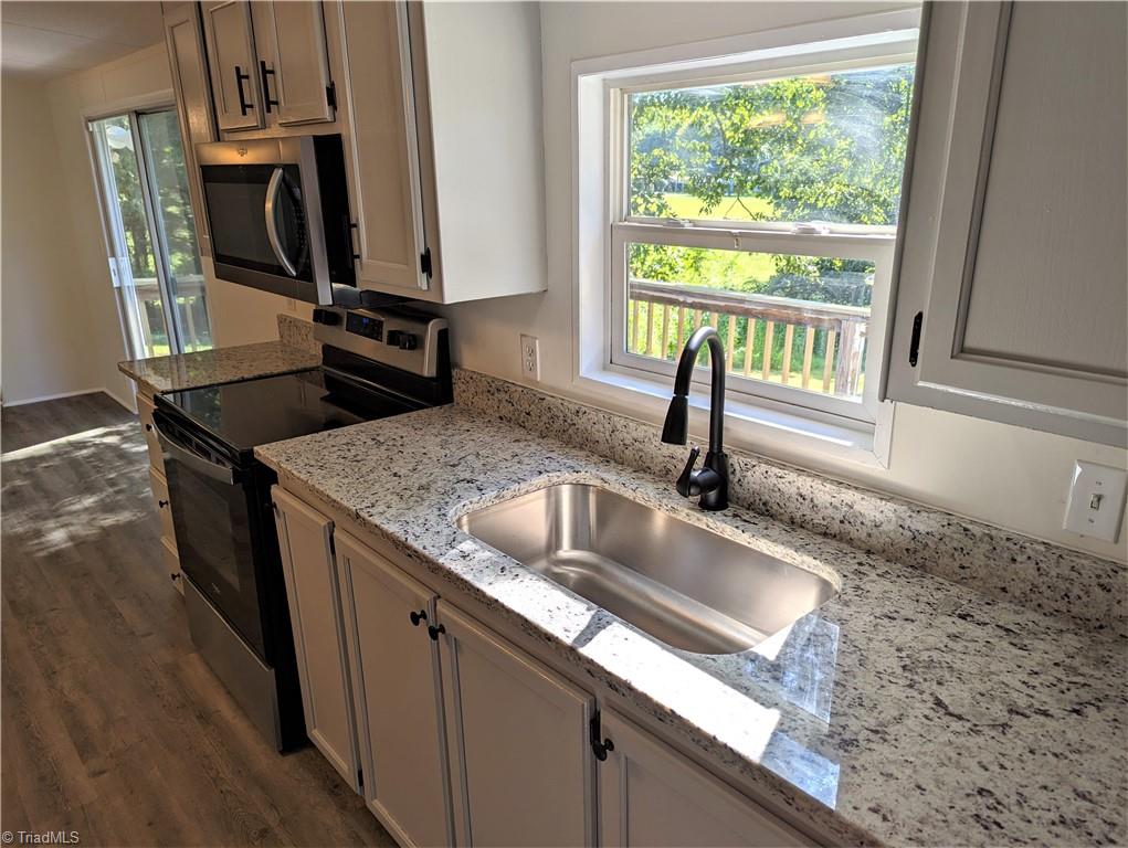 1923 Park Road Mayodan, NC 27027 - Photo 23 of 41