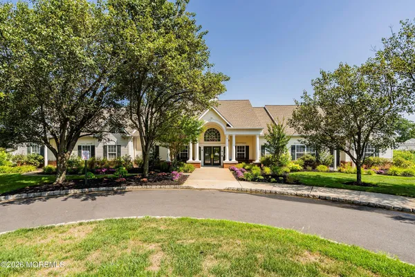 $689,000 | 7 Ivy Hill Road, Lakewood, NJ 08701