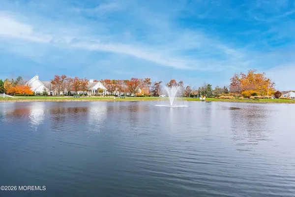 $689,000 | 7 Ivy Hill Road, Lakewood, NJ 08701