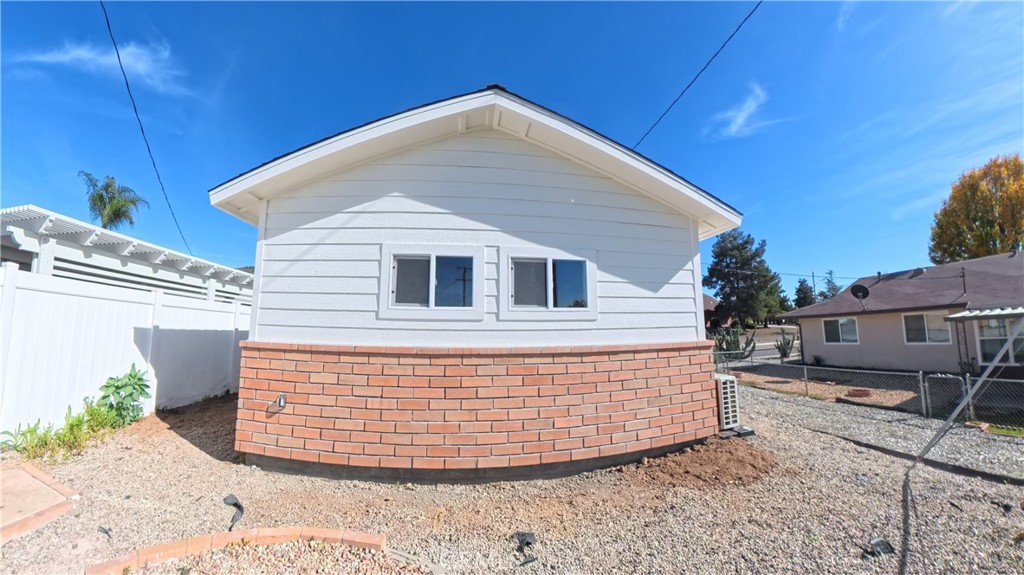 29255 Piping Rock Road Menifee, CA 92586 - Photo 11 of 17