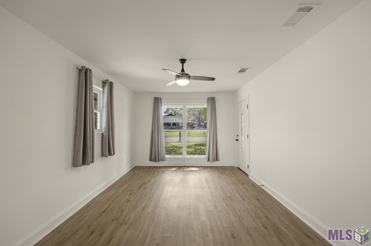 13961 Reed Avenue Baton Rouge, LA 70818 - Photo 3 of 23