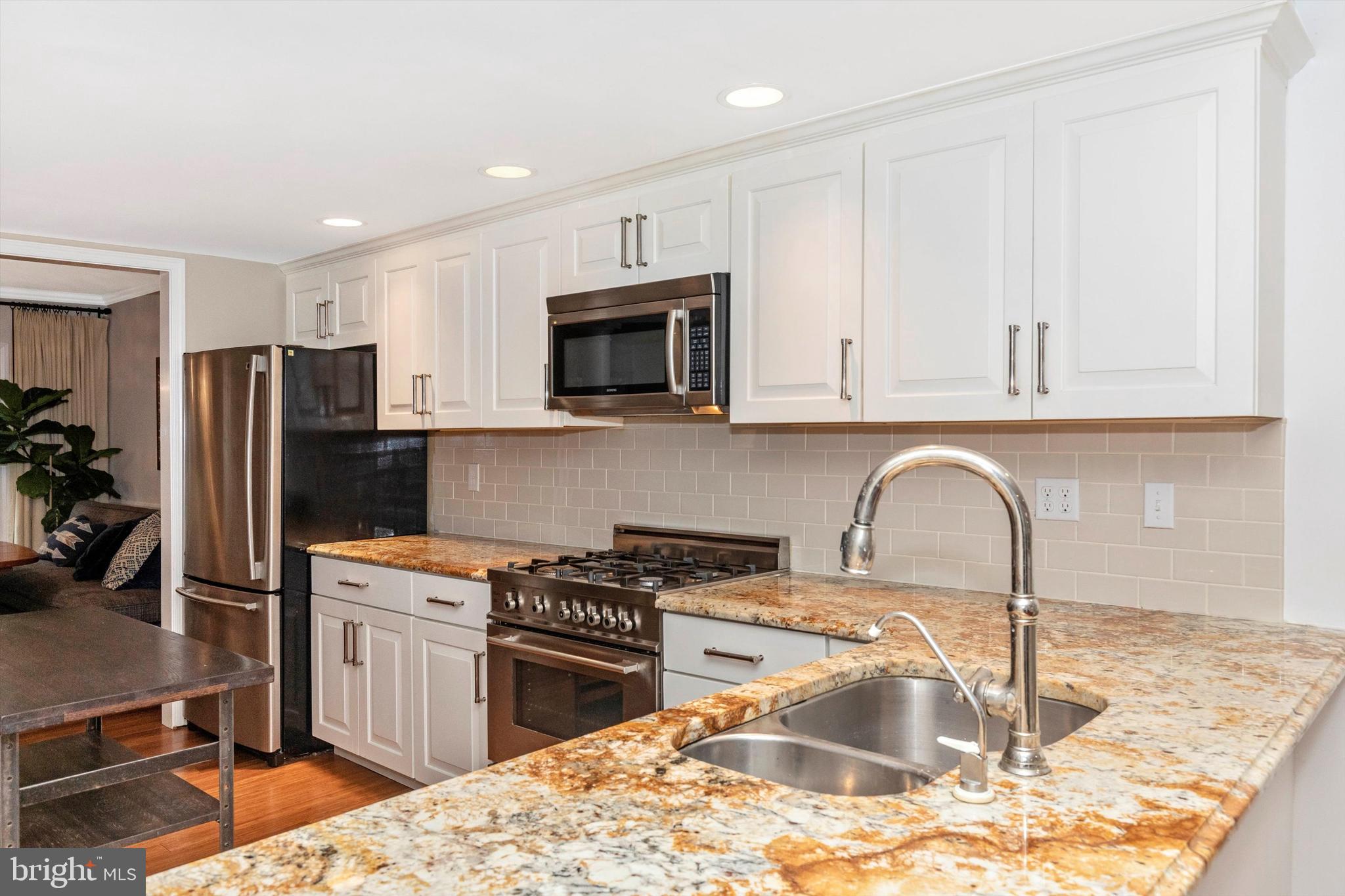 108 Reveille Road Wayne, PA 19087 - Photo 11 of 85 Kitchen