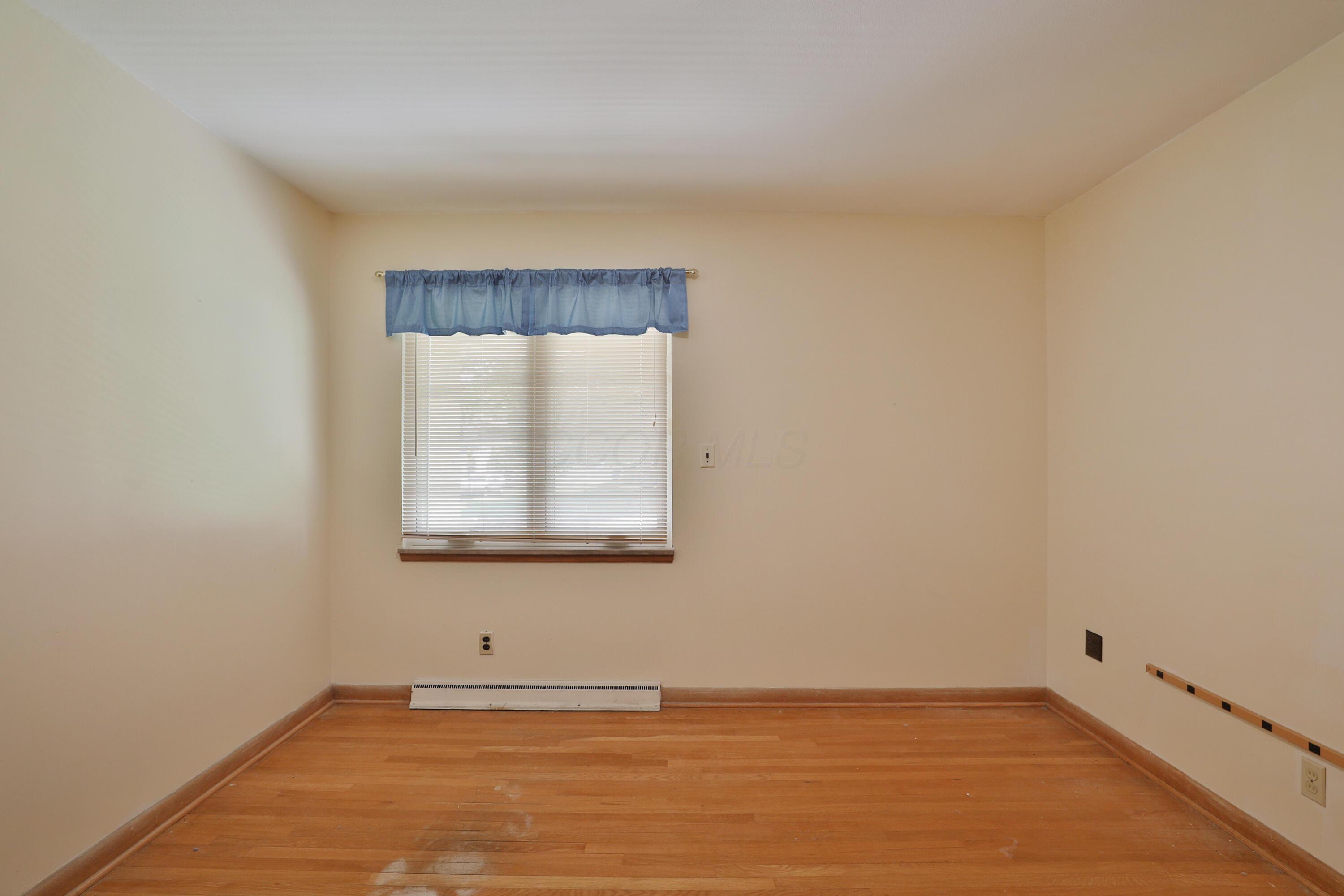 3499 Kirkham Road Columbus, OH 43221 - Photo 24 of 46 3499-KirkhamRd-21