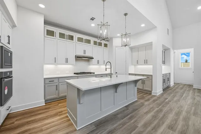 $480,000 | 11760 Edgewood Drive, Justin, TX 76247