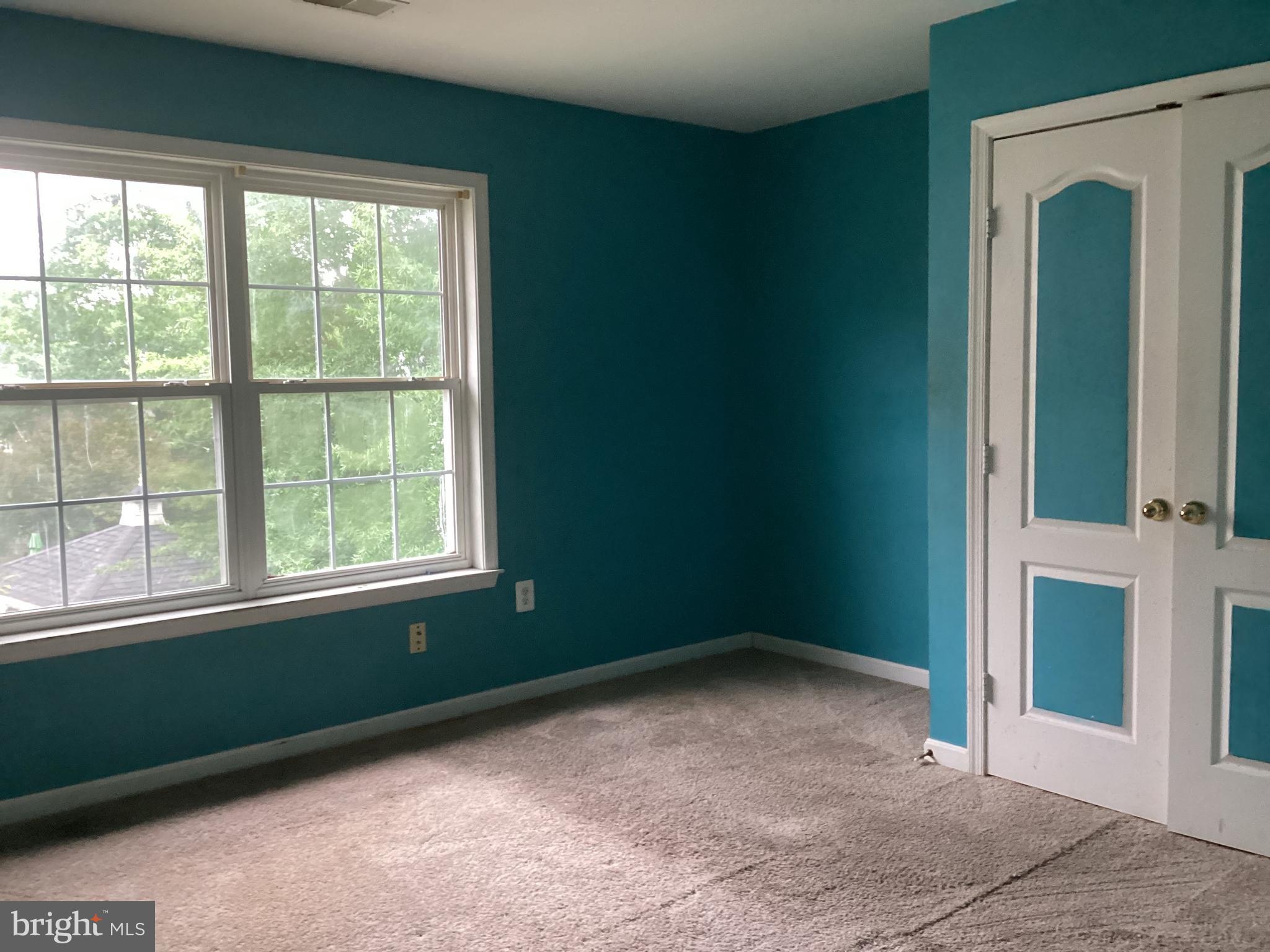 8207 Rison Drive Brandywine, MD 20613 - Photo 15 of 31 an empty room with a window