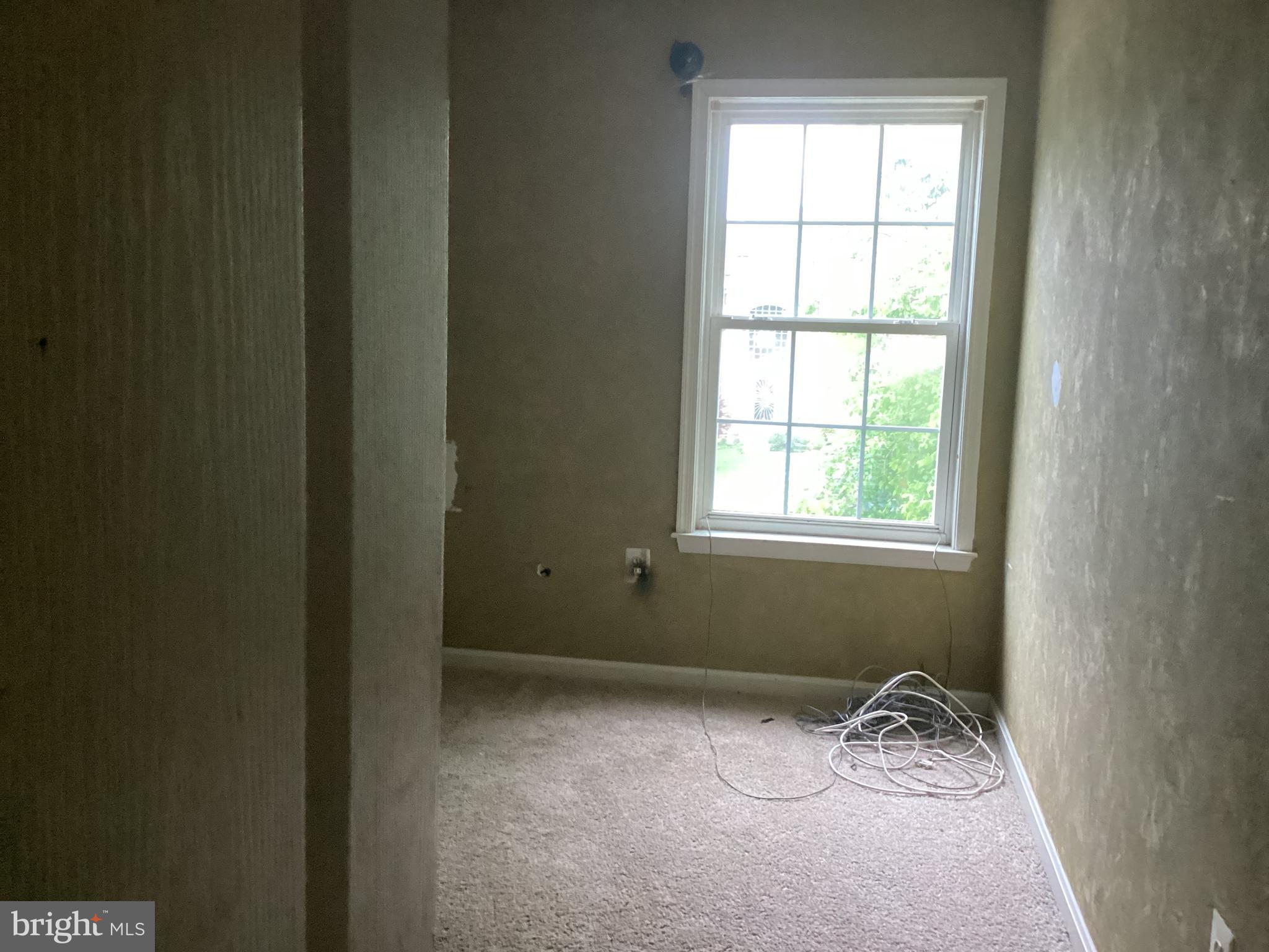 8207 Rison Drive Brandywine, MD 20613 - Photo 16 of 31 an empty room with a window