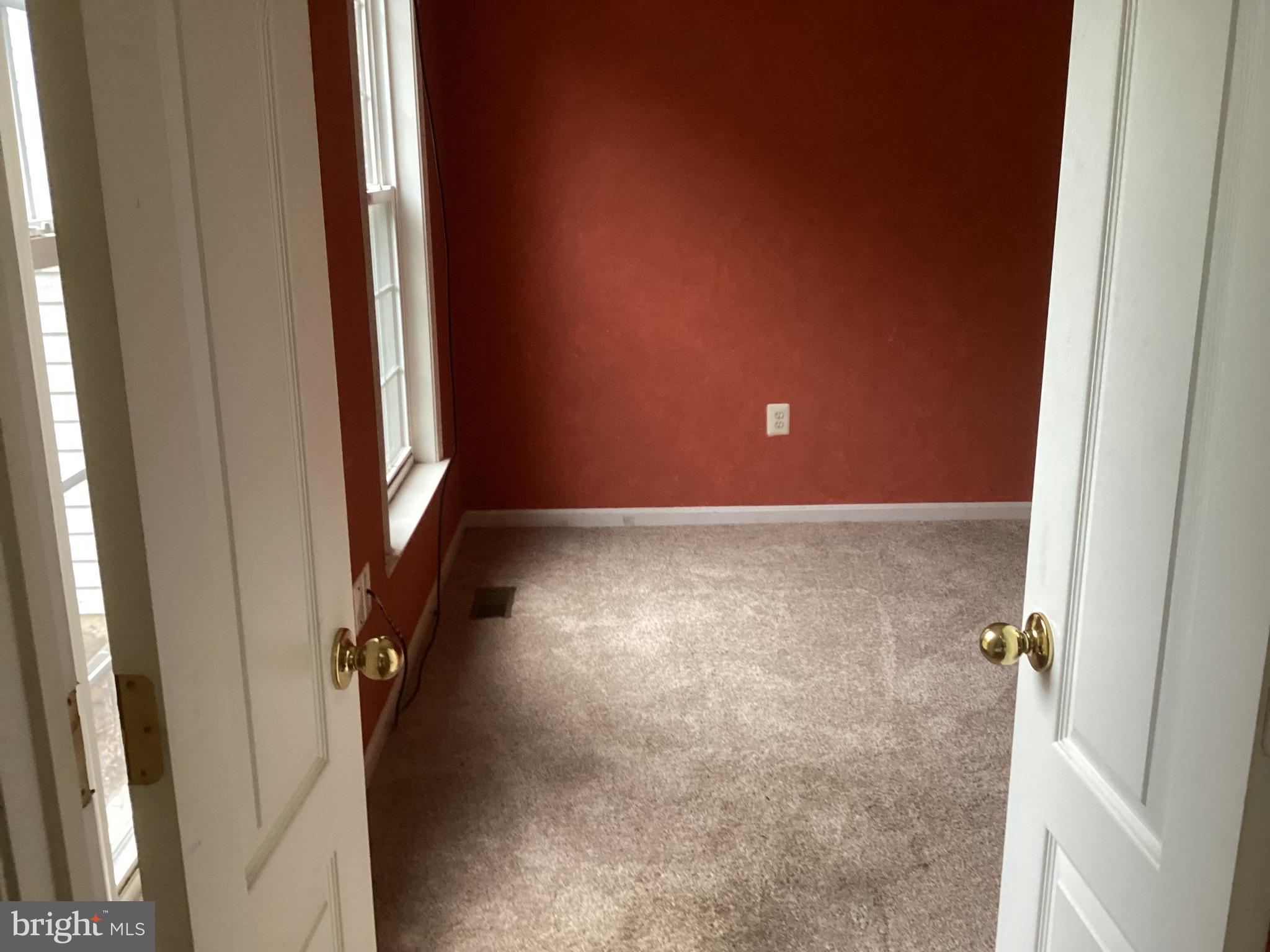 8207 Rison Drive Brandywine, MD 20613 - Photo 26 of 31 an empty room with windows