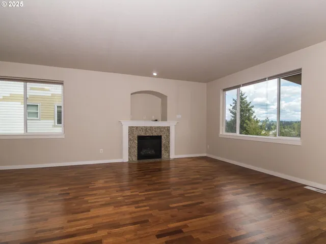 $699,900 | 13052 Southeast Meadehill Avenue, Happy Valley, OR 97086