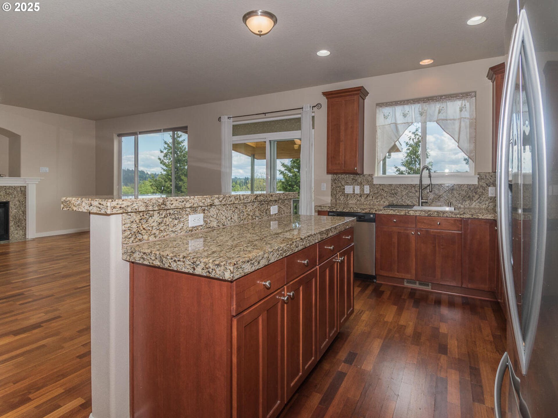 13052 Southeast Meadehill Avenue Happy Valley, OR 97086 - Photo 16 of 48