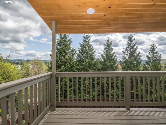 $699,900 | 13052 Southeast Meadehill Avenue, Happy Valley, OR 97086