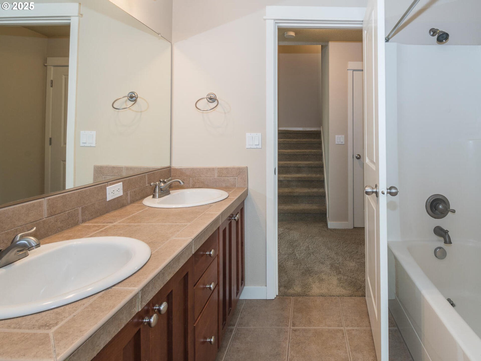 13052 Southeast Meadehill Avenue Happy Valley, OR 97086 - Photo 27 of 48