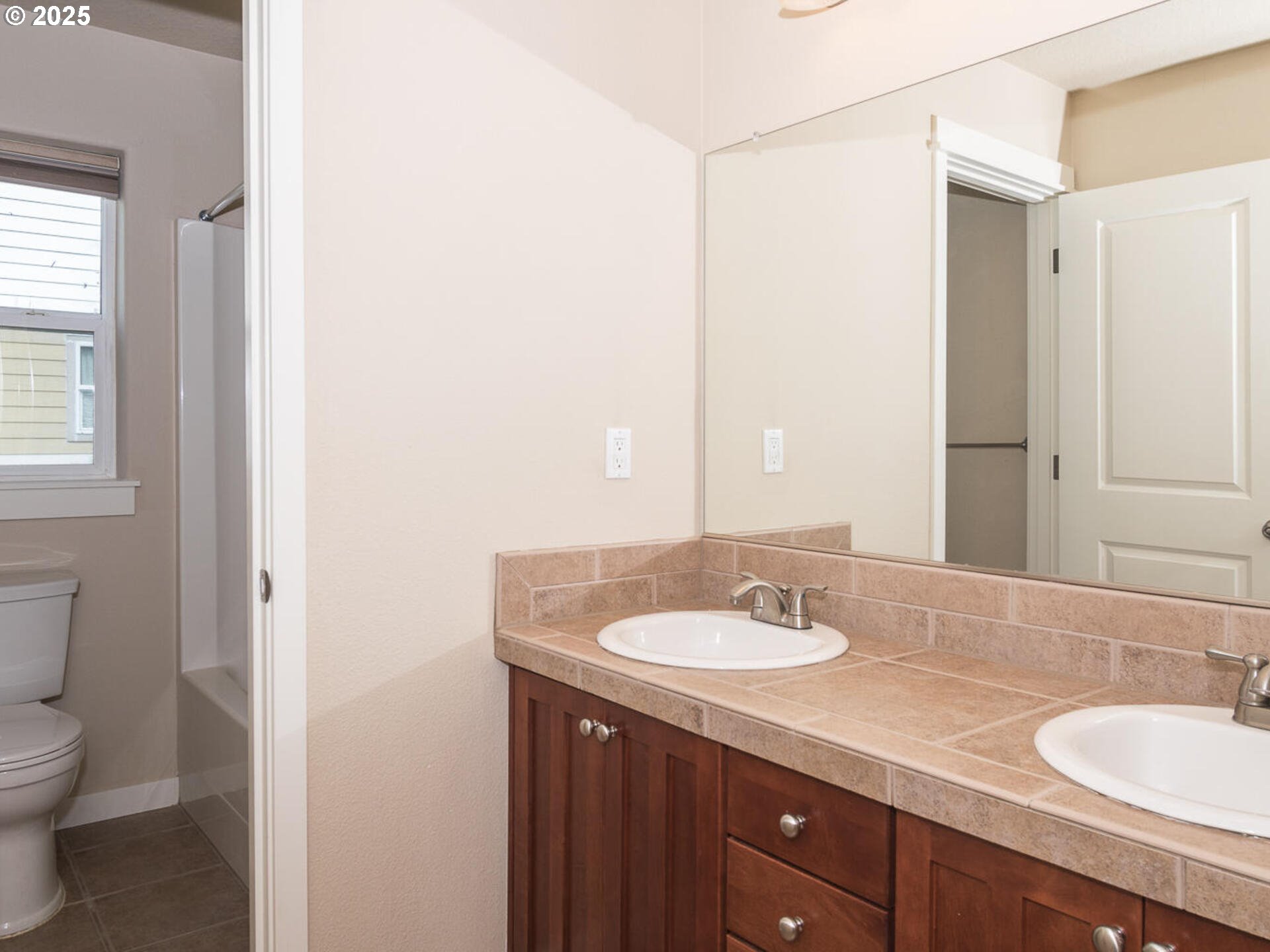 13052 Southeast Meadehill Avenue Happy Valley, OR 97086 - Photo 36 of 48