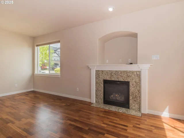 $699,900 | 13052 Southeast Meadehill Avenue, Happy Valley, OR 97086