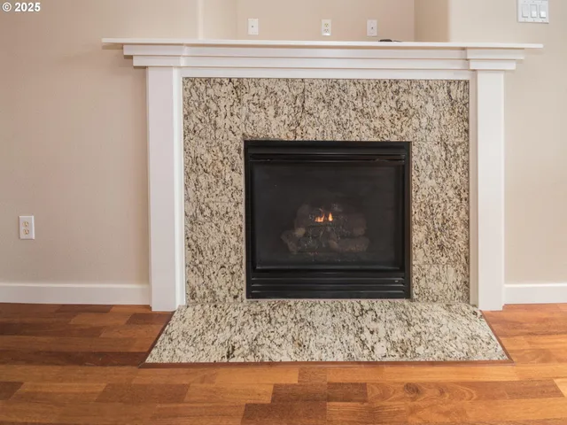 $699,900 | 13052 Southeast Meadehill Avenue, Happy Valley, OR 97086