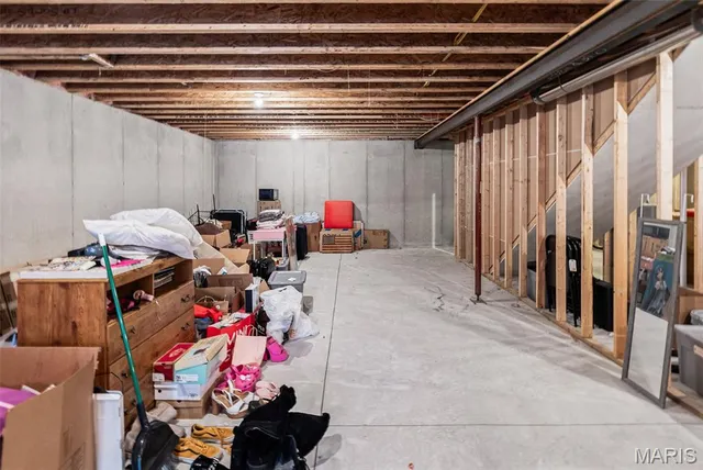 $382,000 | 8080 Villa Valley Lane, Caseyville, IL 62232