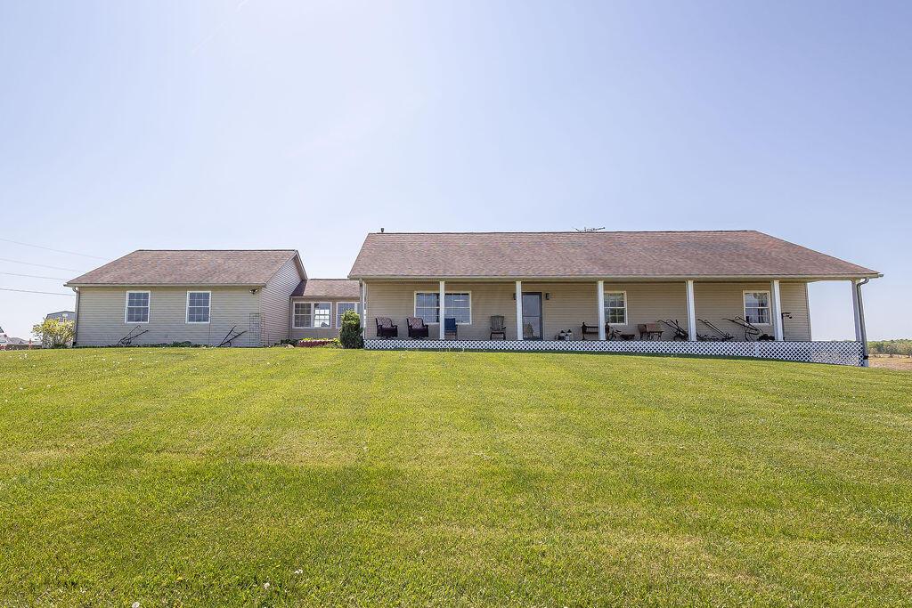 5090 Columbus Road Centerburg, OH 43011 - Photo 9 of 49 0-36