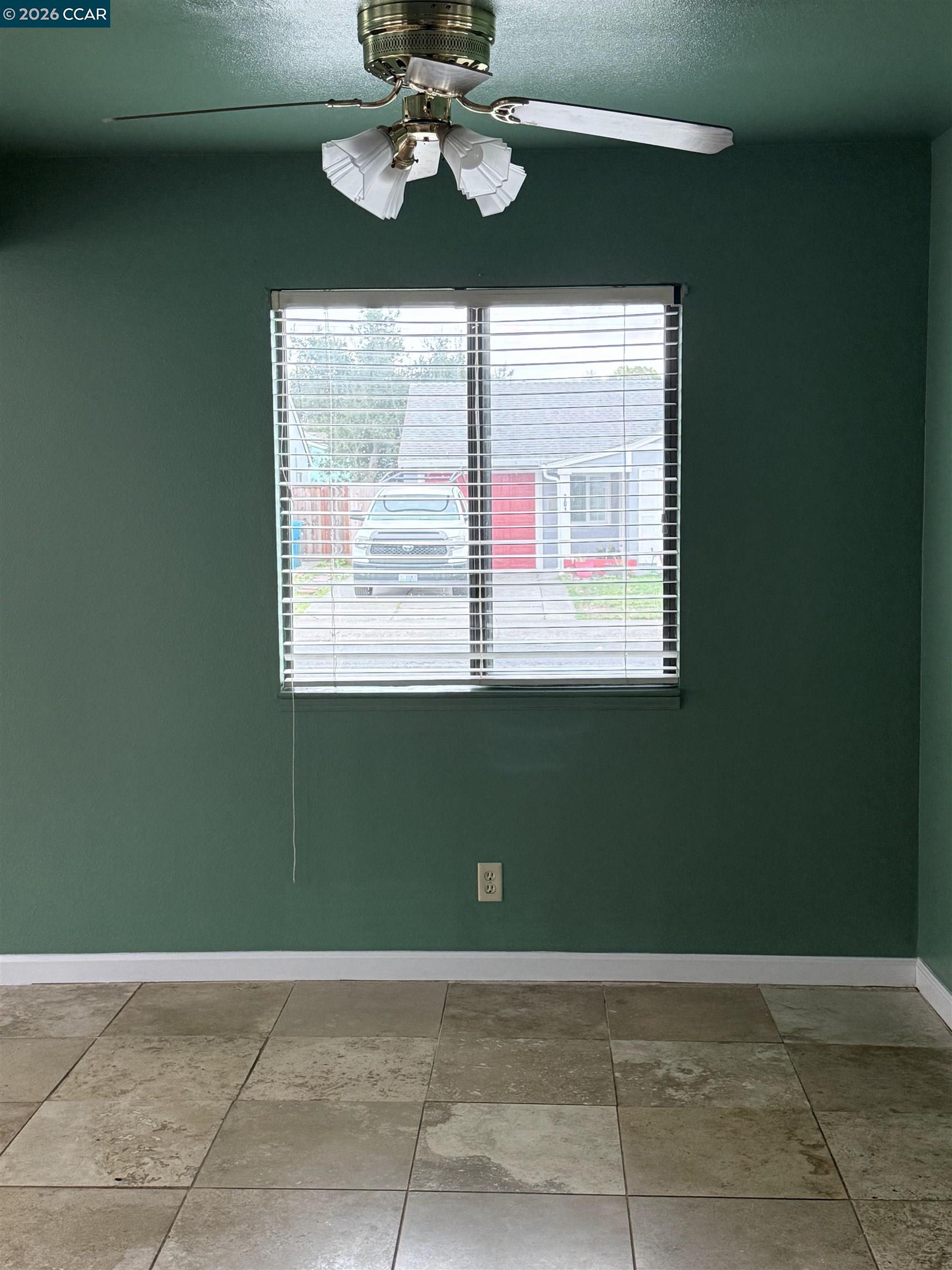 300 Concord Street Vallejo, CA 94591 - Photo 7 of 33