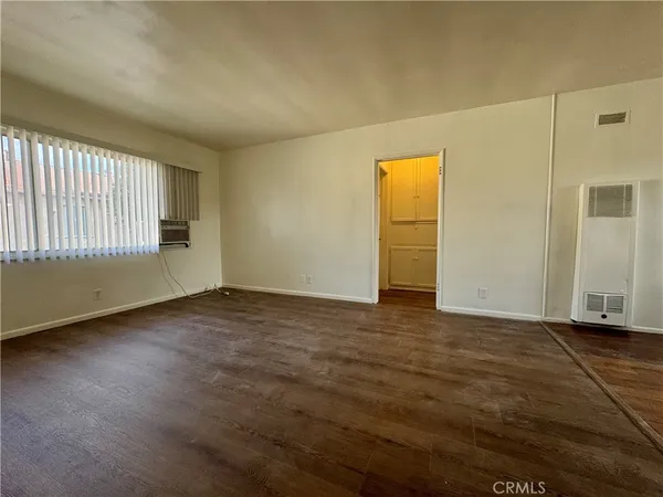$1,695 | 516 East Lomita Avenue, Unit 14, Glendale, CA 91205