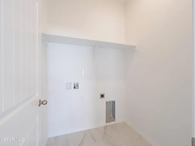 $329,950 | 6065 Summer Ridge, Santa Teresa, NM 88008