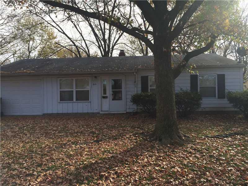 8121 Barry Road Indianapolis, IN 46219 - Photo 2 of 10 Gallery Image 2