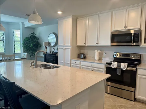 $439,000 | 9584 Trevi Court, Unit 5223, Naples, FL 34113