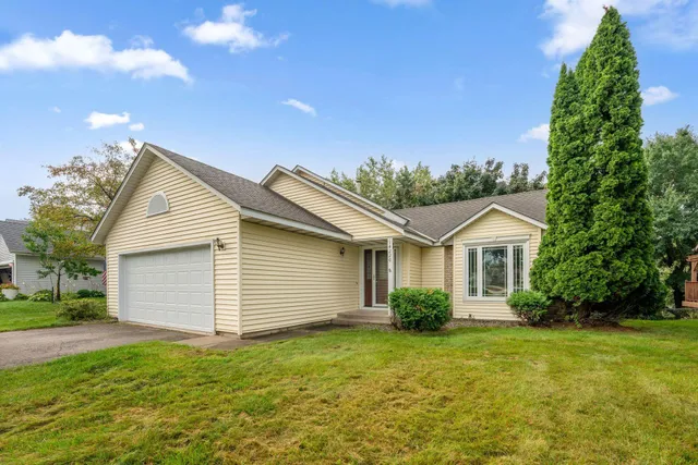 $372,400 | 14220 Davenport Path, Rosemount, MN 55068