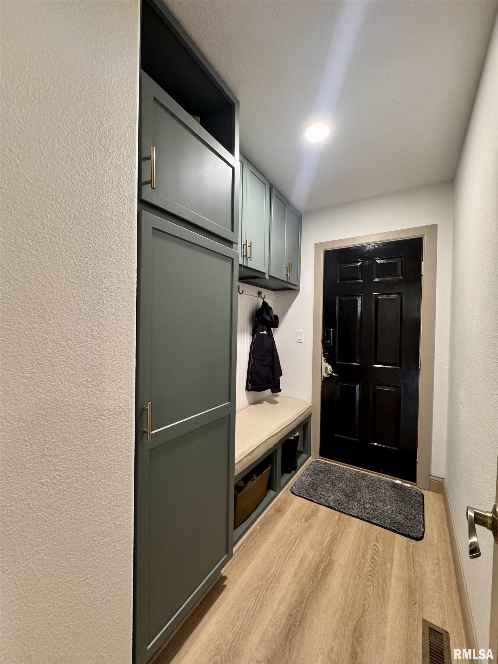 12101 North 1050th Road Macomb, IL 61455 - Photo 22 of 45 Gallery Image 22