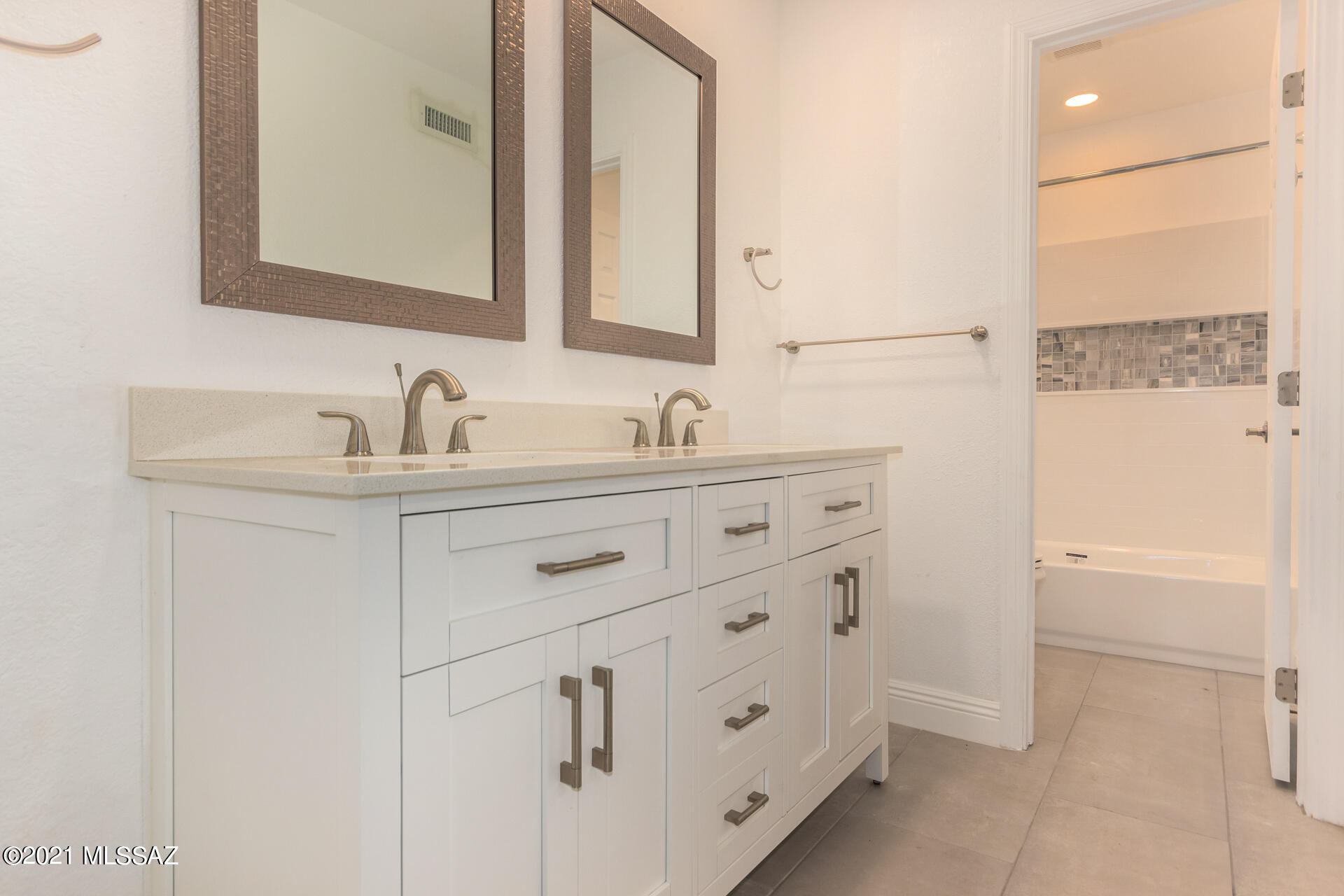8263 North Oracle Road, Unit 138 Tucson, AZ 85704 - Photo 14 of 26 Gallery Image 14
