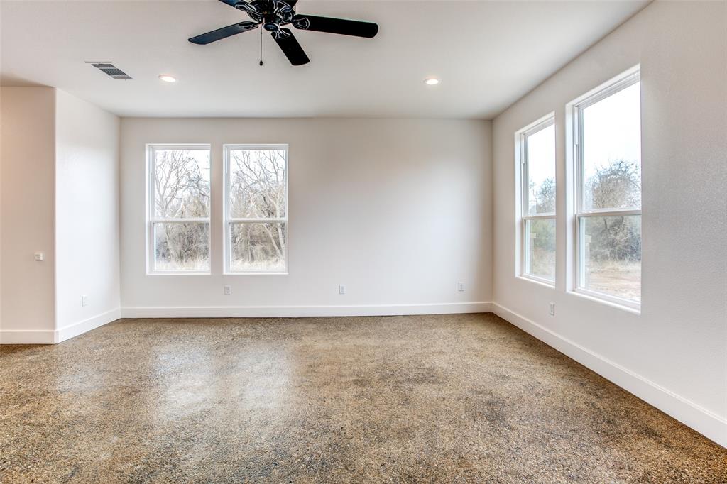 117 Dealva Court Weatherford, TX 76088 - Photo 4 of 22