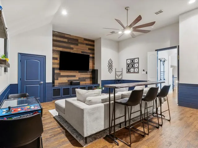 $1,200,000 | 6497 Hunters Parkway, Frisco, TX 75035