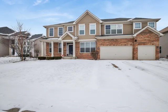 $4,800 | 426 Kingfisher Road, Bartlett, IL 60103