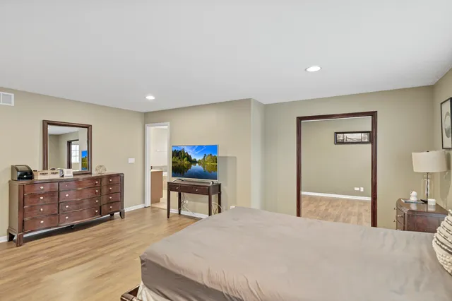 $4,800 | 426 Kingfisher Road, Bartlett, IL 60103