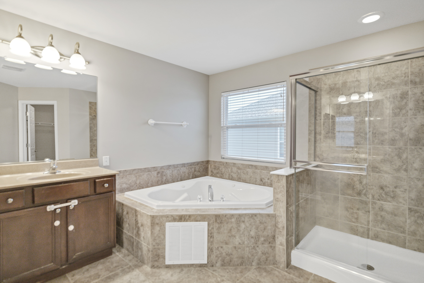 426 Kingfisher Road Bartlett, IL 60103 - Photo 27 of 55