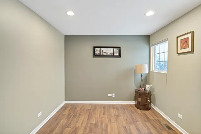 $4,800 | 426 Kingfisher Road, Bartlett, IL 60103