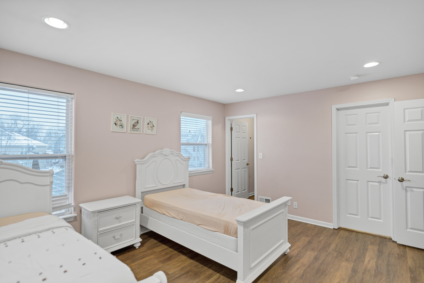 426 Kingfisher Road Bartlett, IL 60103 - Photo 38 of 55