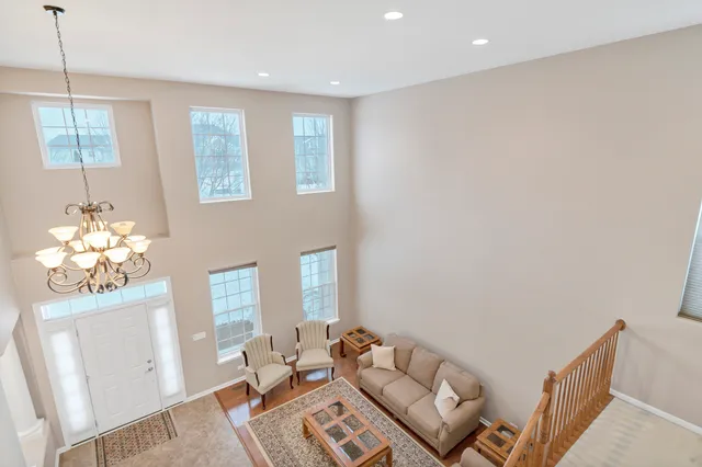 $4,800 | 426 Kingfisher Road, Bartlett, IL 60103