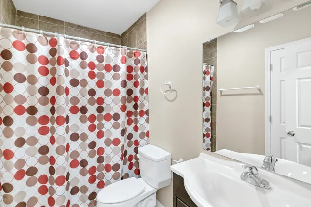 $4,800 | 426 Kingfisher Road, Bartlett, IL 60103