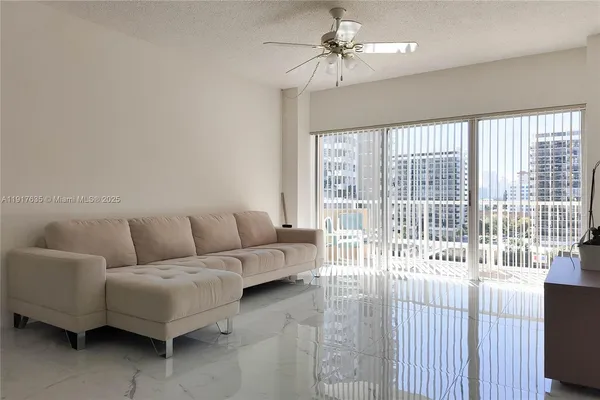 $2,250 | 1965 South Ocean Drive, Unit 6M, Hallandale Beach, FL 33009